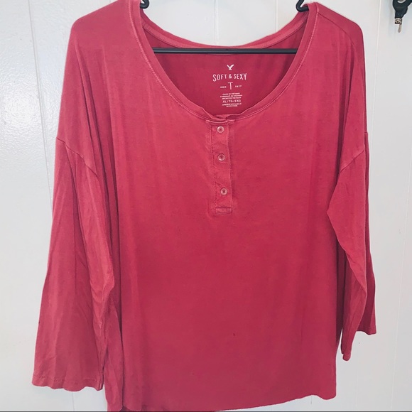 American Eagle Outfitters Tops - Used American Eagle Soft & Sexy Tee